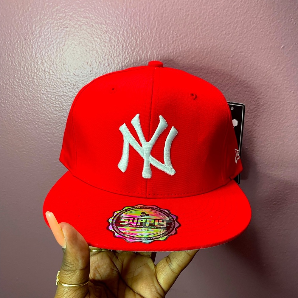 Yankee Fitted Cap